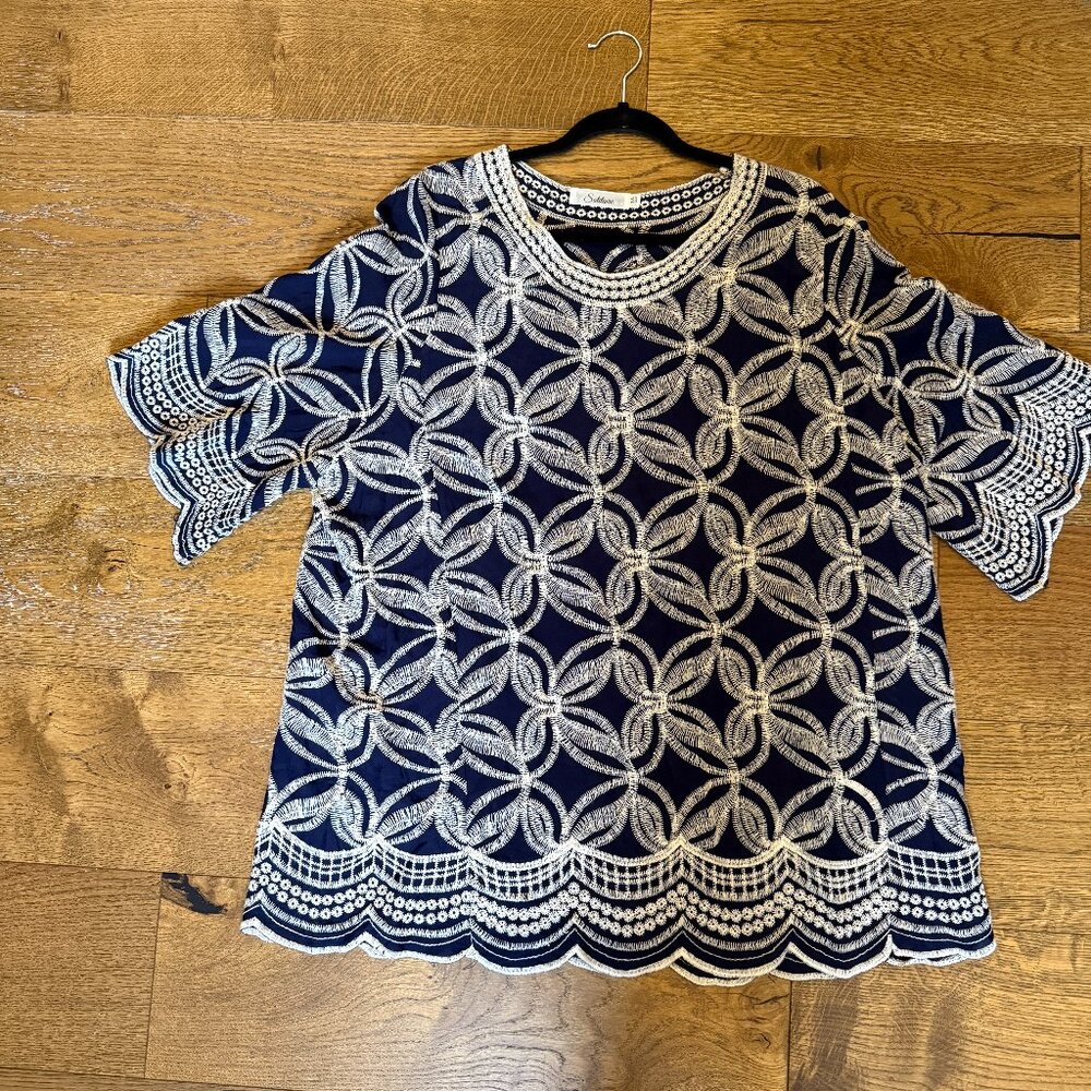 Solitaire by Ravi Khosla - Womens Navy and Cream Tunic Size 2XL